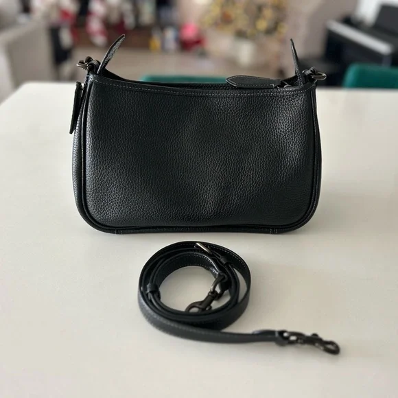 Coach Cary Crossbody Bag - Picture 2 of 4